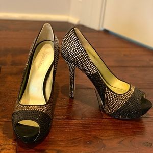 Enzo Angiolini Rhinestone Gold, Black and Diamond Peep Toe Pump